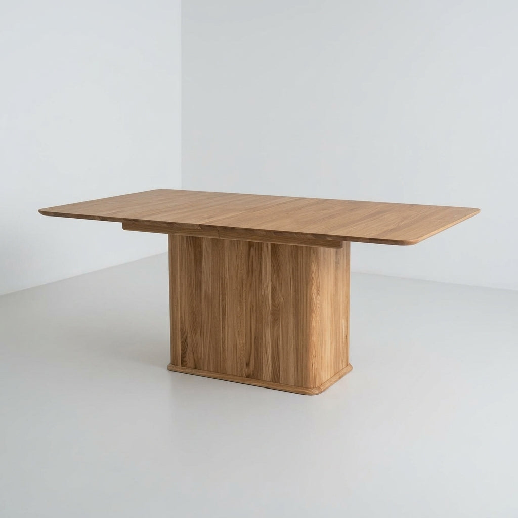 Cwellyn Extendable Dining Table