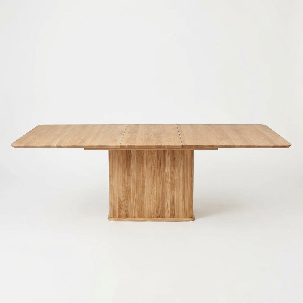 Cwellyn Extendable Dining Table
