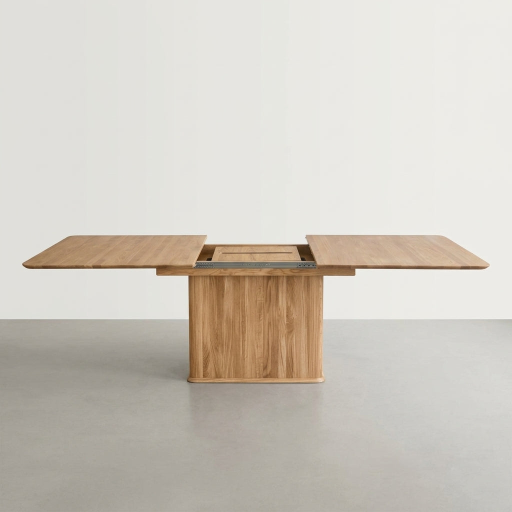 Cwellyn Extendable Dining Table