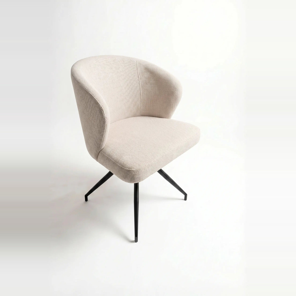Indi XL Chair, Glow 1 Cream
