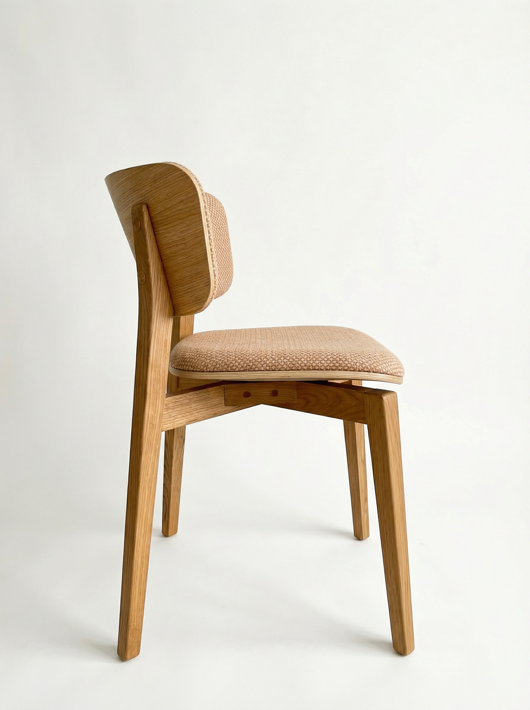 KODAMA Chair