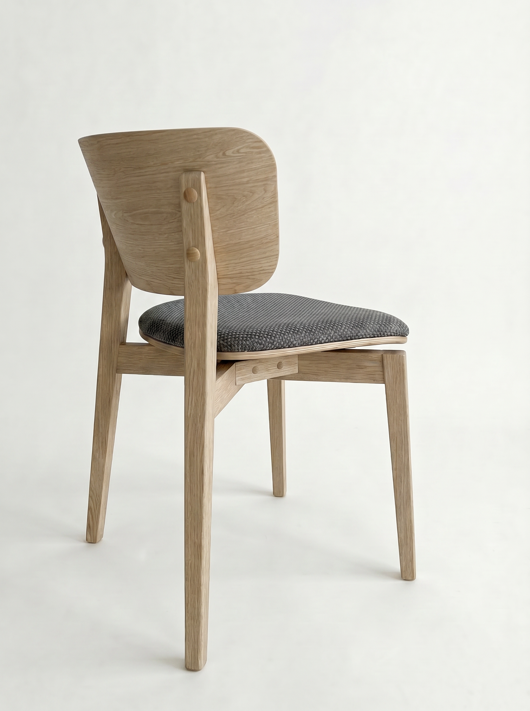 KODAMA Chair