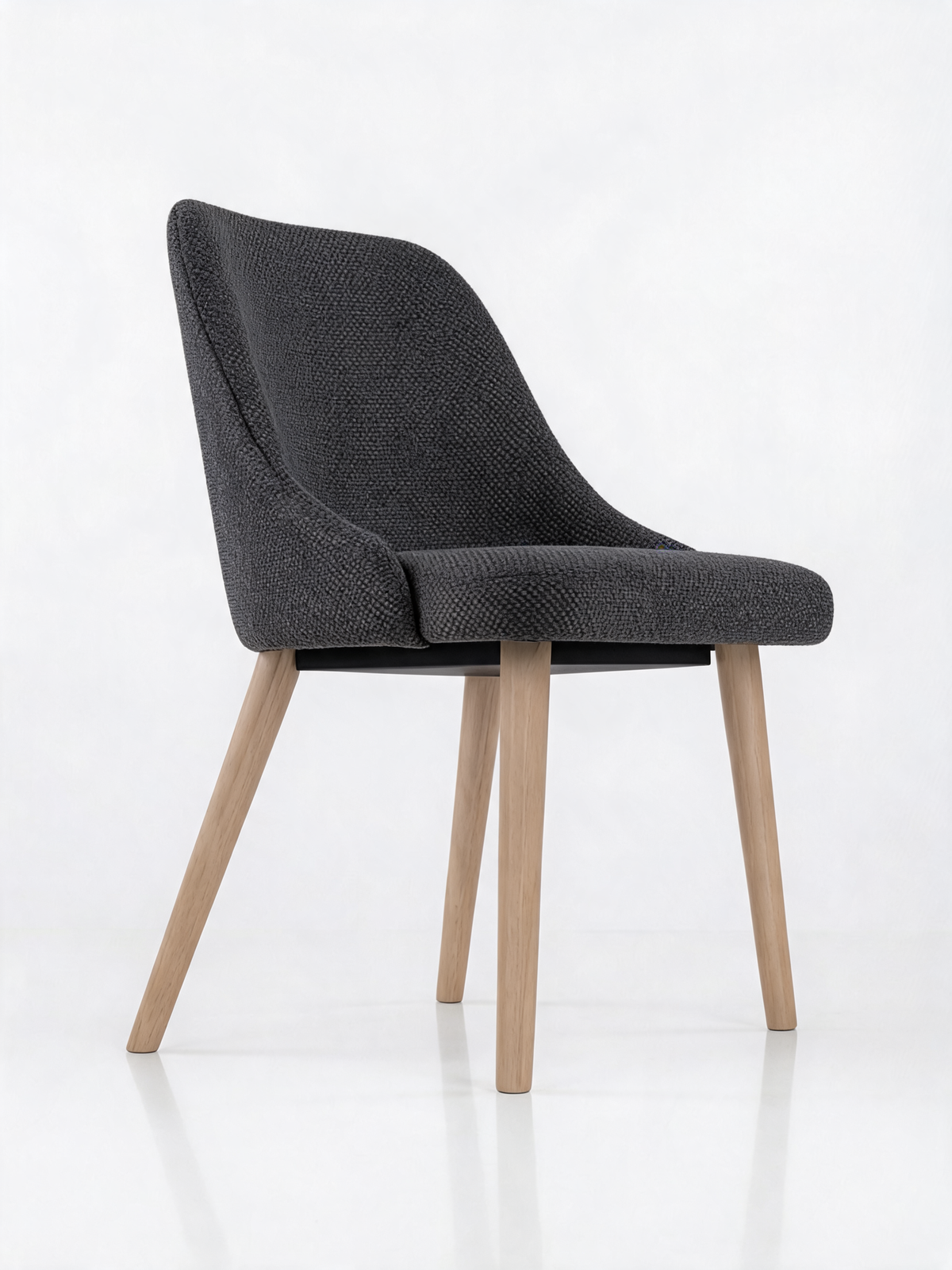 Marty Lounge chair